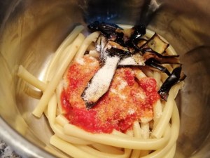 Timballo di pasta alla norma