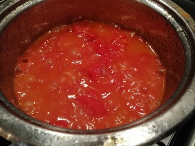 Spaghetti allo scarpariello