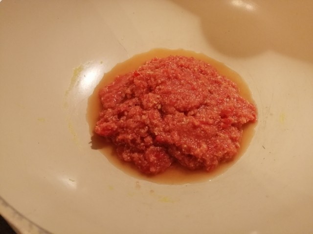 Curry thai di Natale con ortaggi di stagione e gamberi