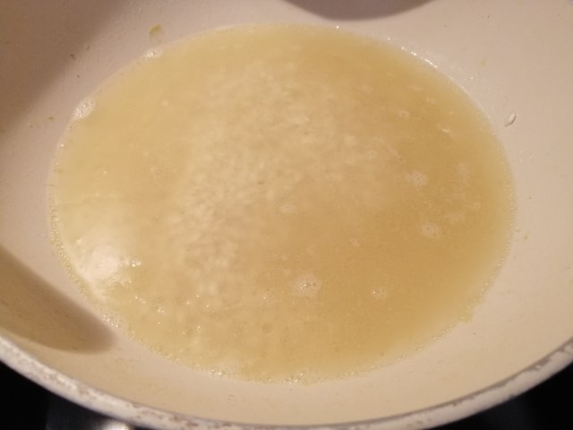 Risotto allo zafferano con zucchine e quartirolo stagionato