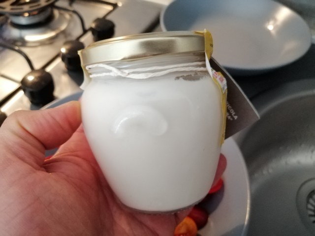 Malloreddus con crema di pecorino sardo melanzane peperoncini verdi e datterini gialli e rossi