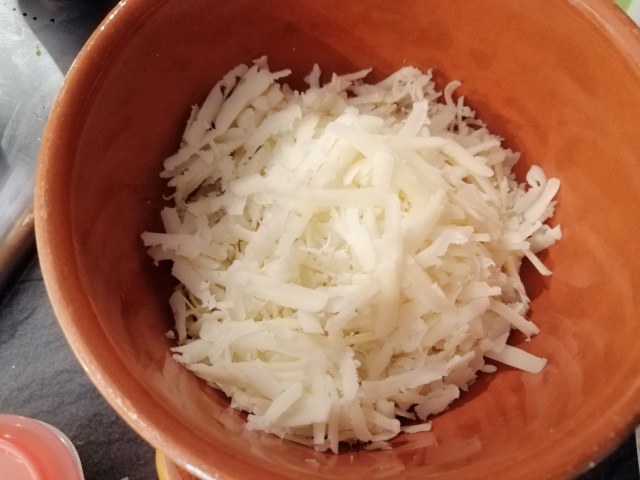 Pizzoccheri con verza casera luganega e noci