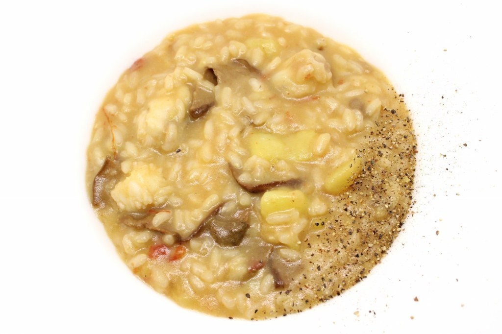 Risotto con porcini patate e rana pescatrice