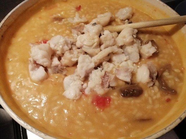 Risotto con porcini patate e rana pescatrice