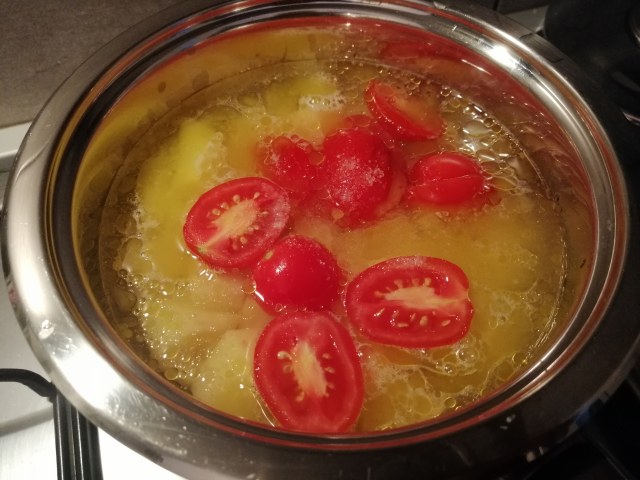Risotto con porcini patate e rana pescatrice