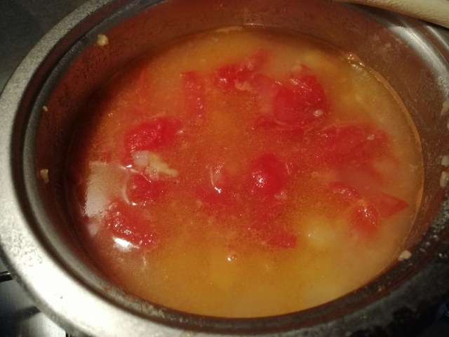 Risotto con porcini patate e rana pescatrice