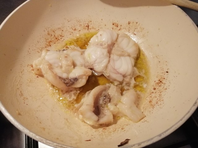 Risotto con porcini patate e rana pescatrice