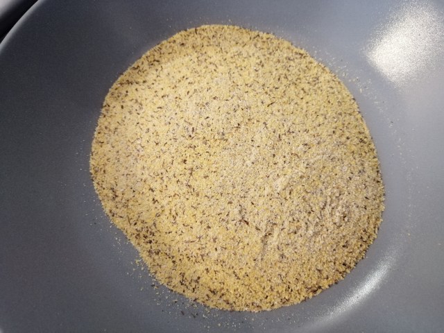 Totano imbottito con cavolo nero e camembert su polenta taragna