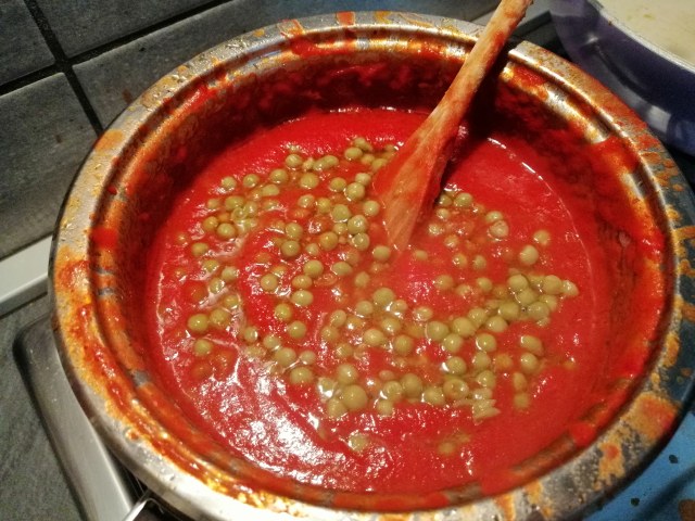 Sartu di riso con fonduta di provolone del monaco