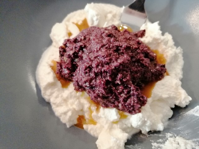 Carciofi ripieni di ricotta alle olive nere con fontina