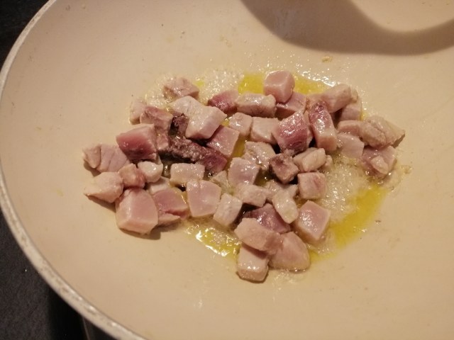 Insalata greca di pesce spada