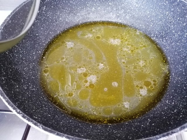 Scialatielli con asparagi e cozze