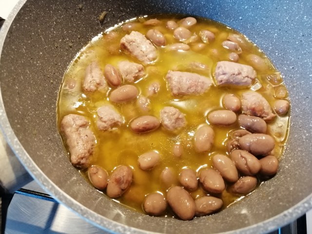 Fagioli alla messicana con borlotti freschi