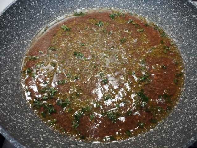 Polpo glassato al miele e profumato al timo con stracciatella pugliese su crema di zucca