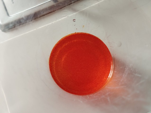 Casoncellli colorati allo zafferano ripieni di robiola nocciole e salvia con funghi misti