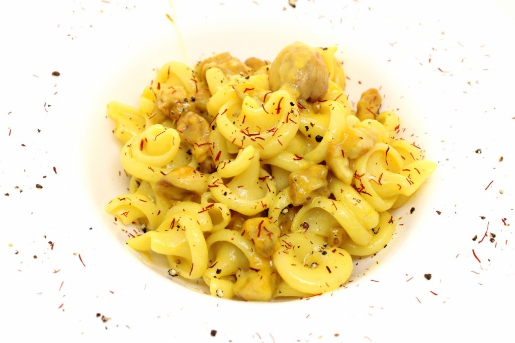 Vesuvi cacio e catasgne allo zafferano