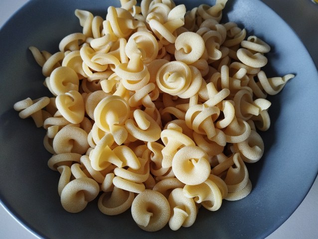 Vesuvi cacio e catasgne allo zafferano