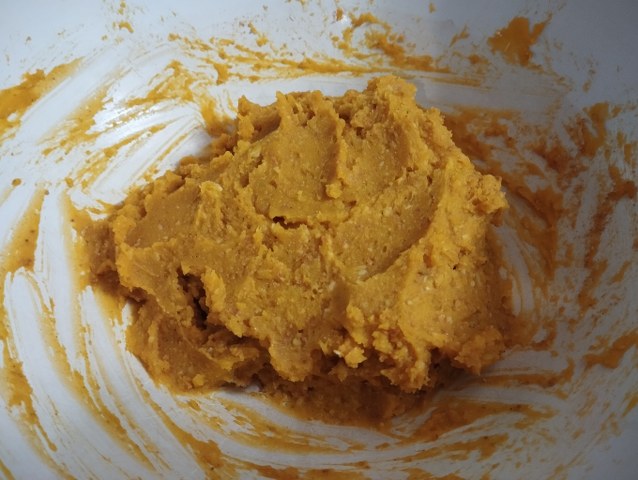 Tortelli zucca e amaretti con crema di caprino