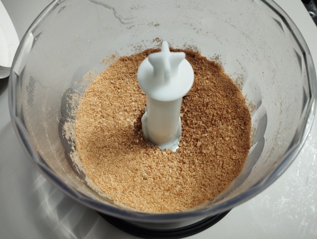 Tortelli zucca e amaretti con crema di caprino